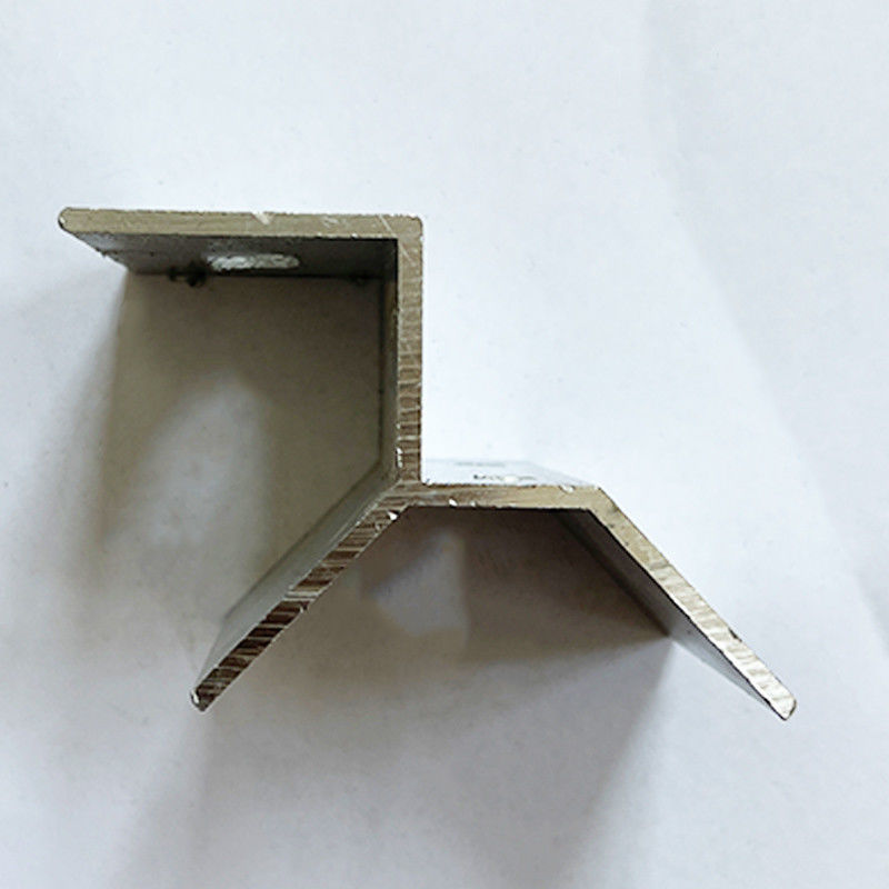 Van het de Inrichtings Zonne Trapezoïdale Dak van het aluminium Zonnedak van het de Installatiezonnepaneel de Klemfabriek