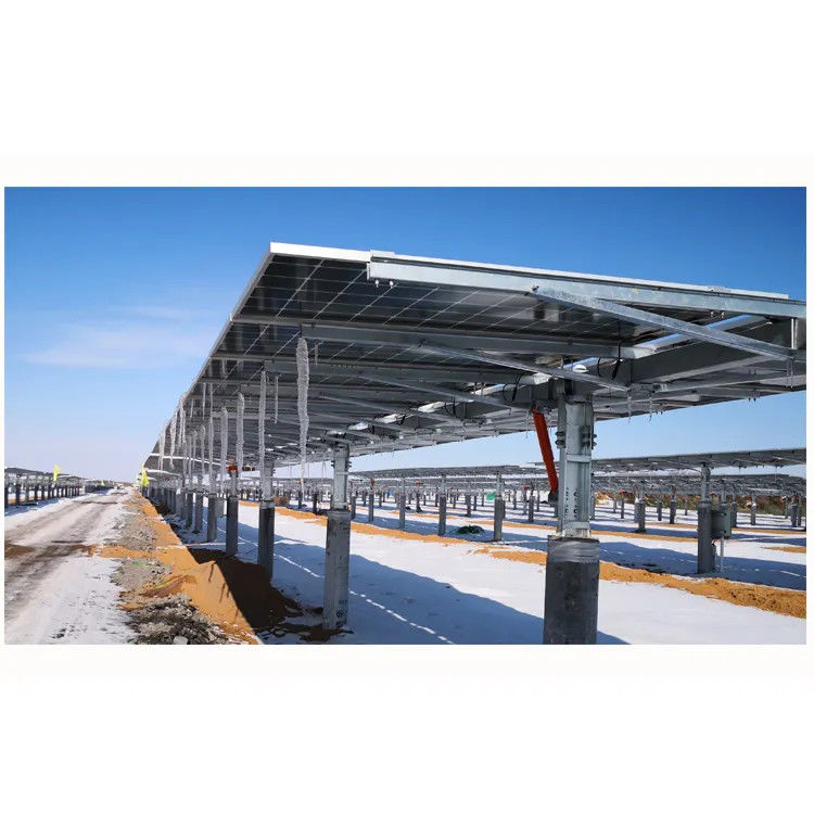 Geïmporteerd fotovoltaïsch tracking-systeem met één as uit een Chinese fabriek + zelfreinigend systeem voor fotovoltaïsche panelen