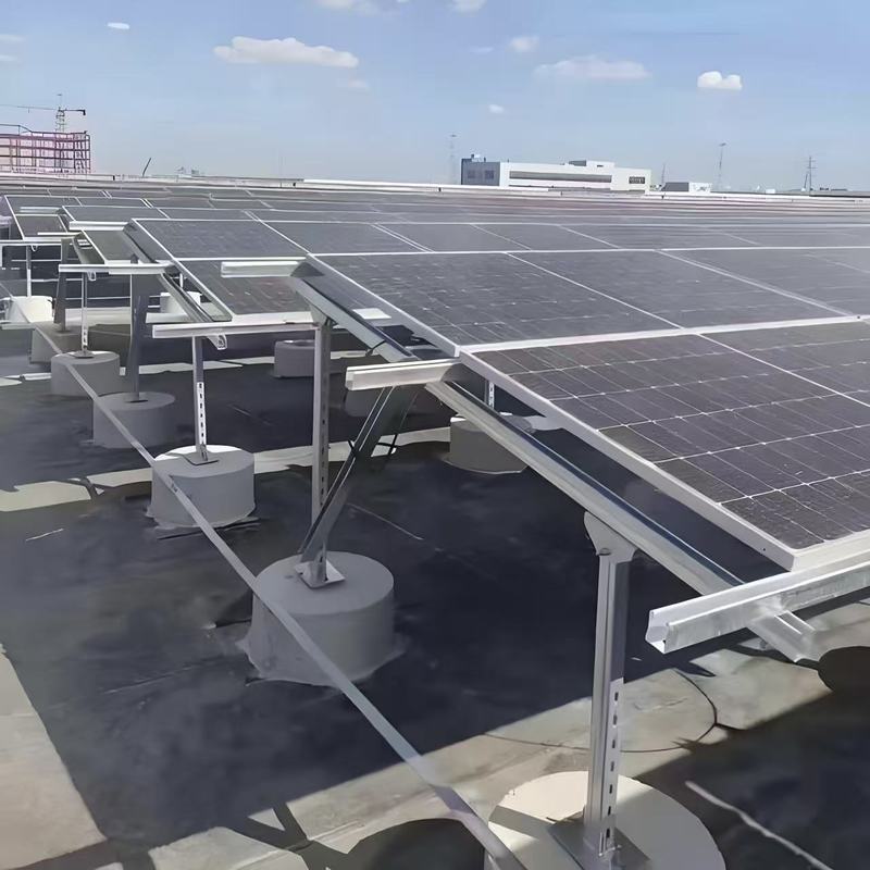 Solar panel dakbevestigingsbeugels geschikt voor metalen daken die snelle installatie en ondersteuning bieden voor commerciële zonne-energiesystemen