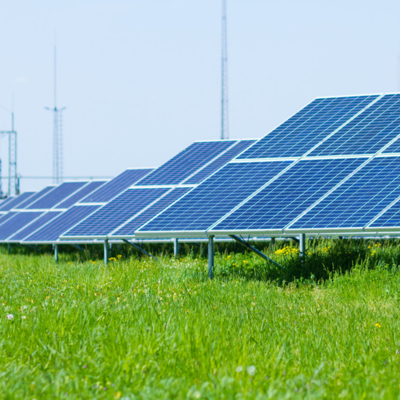 Zware grondmontagebeugels voor zonne-energie met robuuste ondersteuning voor grote arrays en toepassingen op utiliteitsschaal