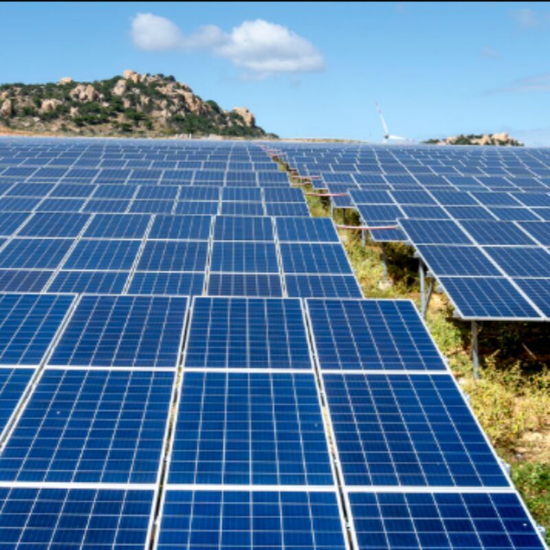 Ground Solar Mounting Brackets met corrosiebestendige geanodiseerde aluminiumcomponenten ontworpen voor eenvoudige montage en lange termijn buiten